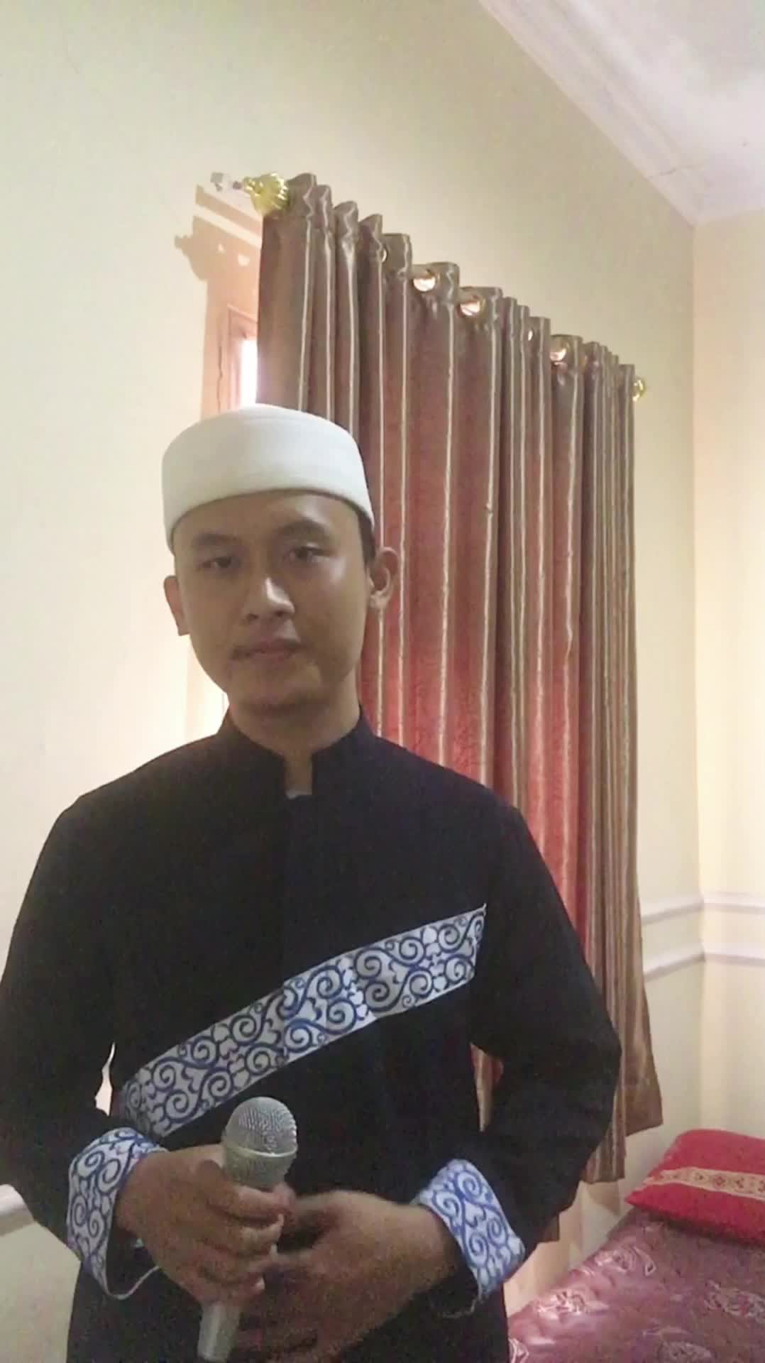 Rif'an Naufal Analis_22 tahun_Bekasi_Sholawat Cinta - UJE