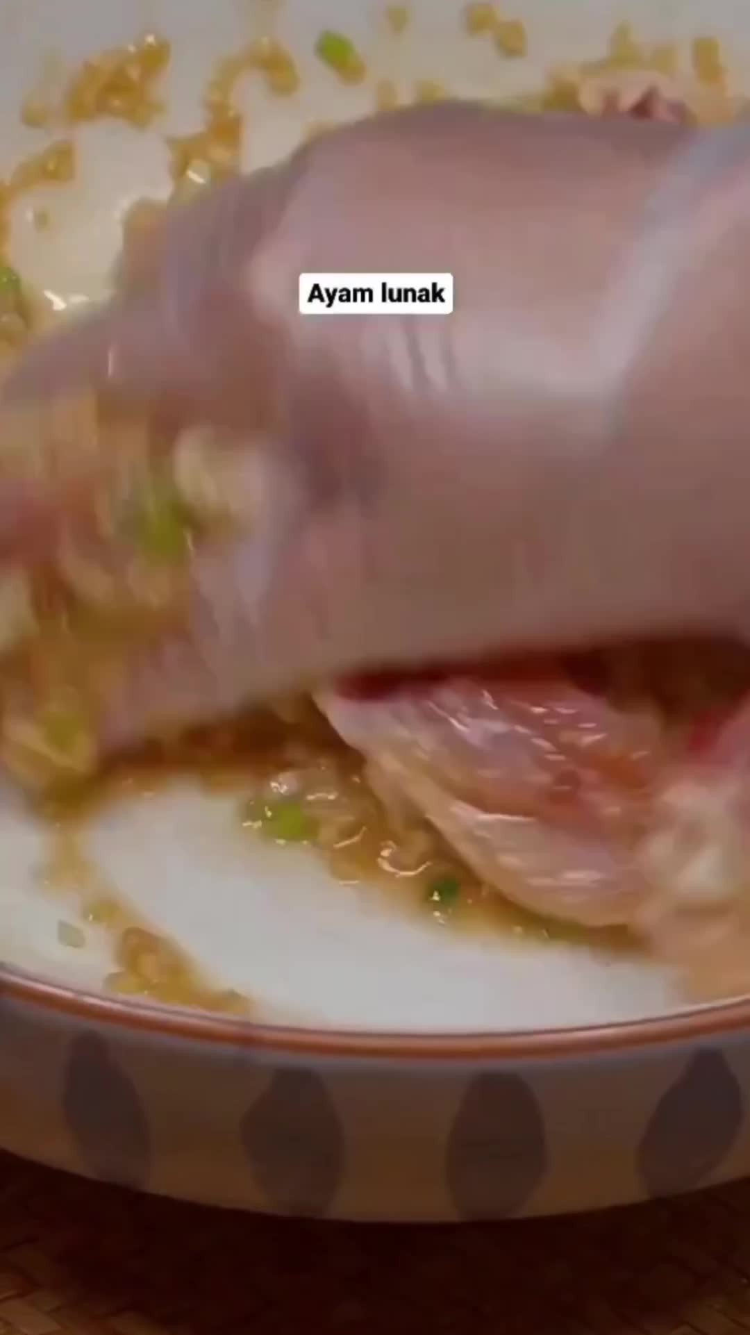 Ayamnya Lunak Dan Krispi Banget