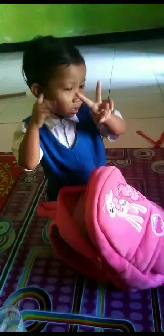 Berangkat sekolah