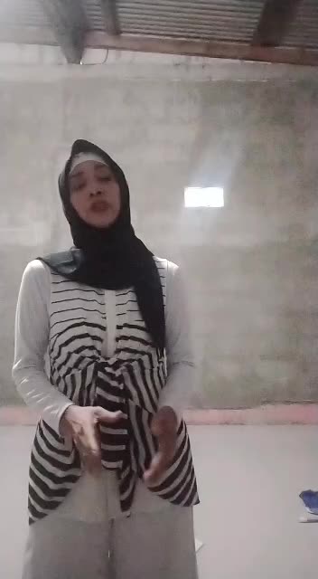 Nama:Fatimah(44th) Asal:Bekasi,Jawa Barat  Motivasi:Jgn prnh ada kta Mnyrh Tk mnggpai sbuah Mimpi #ONLINEAUDITIONRISINGSTARINDONESIADANGDUT
