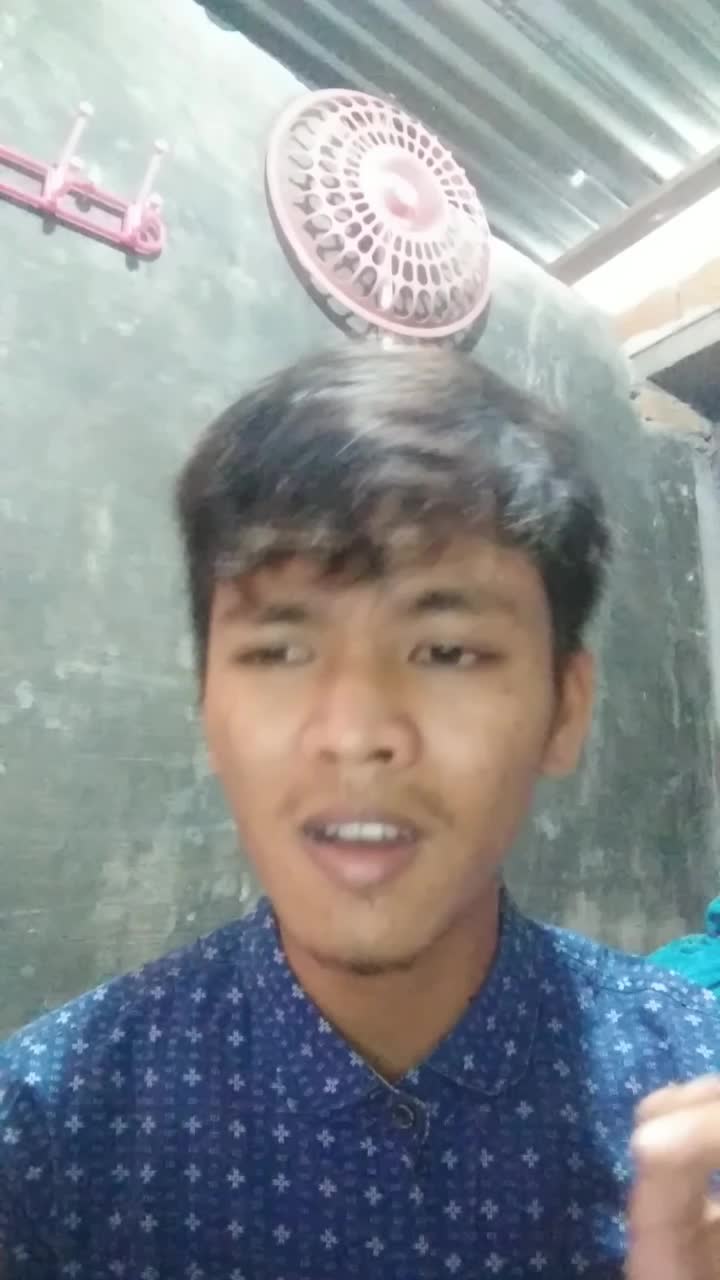 Nama : Ahmad apriyansah,usia 21 tahun,asal kota Medan, judul sepohon kayu. #voiceoframadangtv