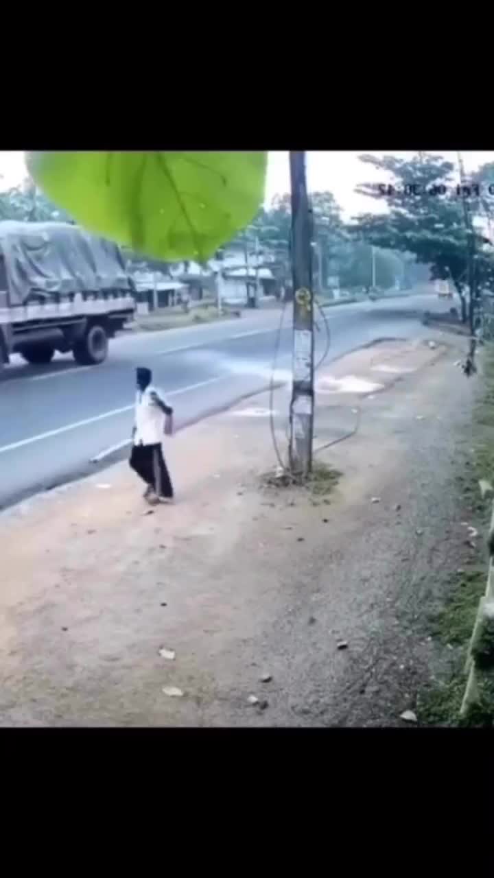 malaikat maut numpang lewat