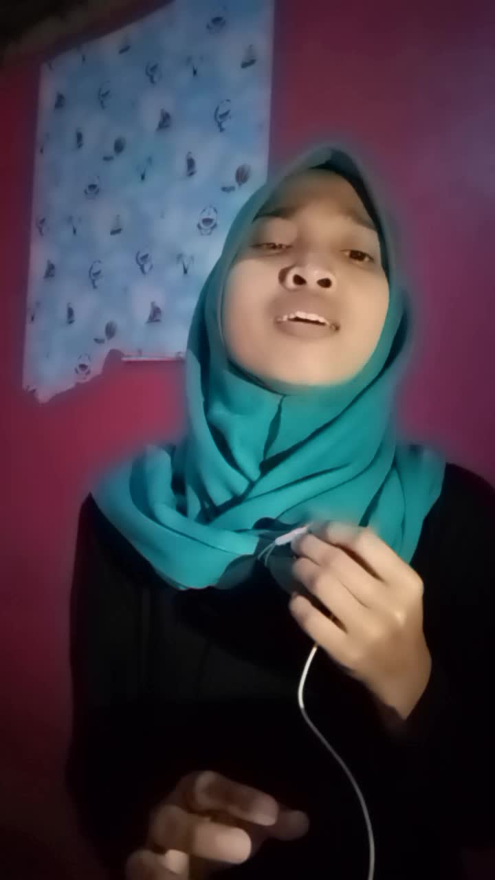 Nurhalimah_26th_Sukabumi_UmmiTsummaUmmi_Bismillah mudah'an kali ini lolos, tahun kemarin sempet ikut juga tapi ga lolos. #Voiceoframadhangtv