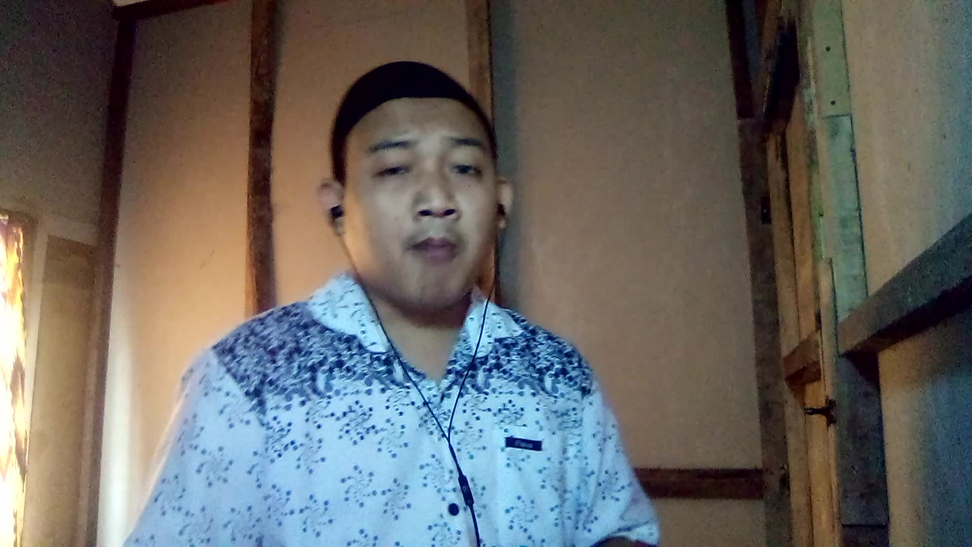 Nama : Santiko Wardani, Lahir : 20 September 1996. Saya Membawakan Sholawat Munjiyat & Sholawat Badar, Terima Kasih #voiceoframadangtv