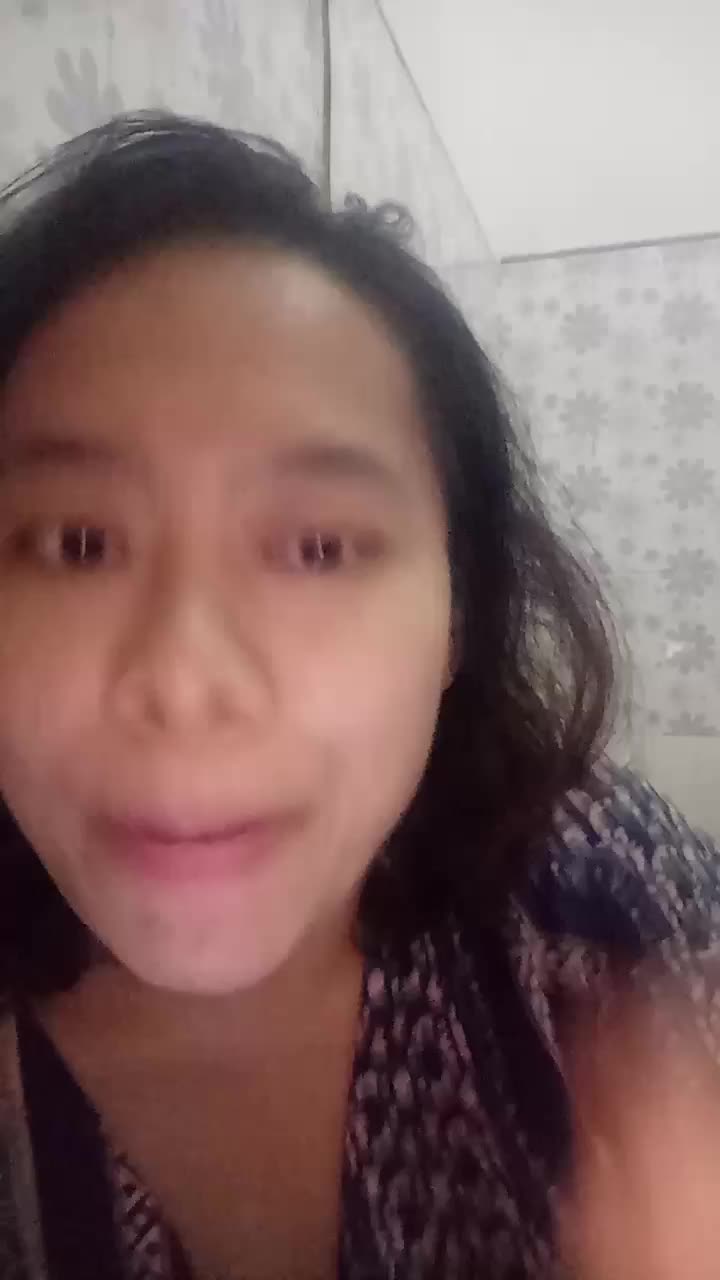 mak makk ... bedakan aja pake tepung kanji 😂😂😂