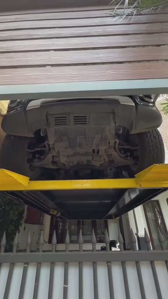 Ide bikin garasi yang ga makan tempat dan ga nyusahin tetangga! Layak dimiliki.