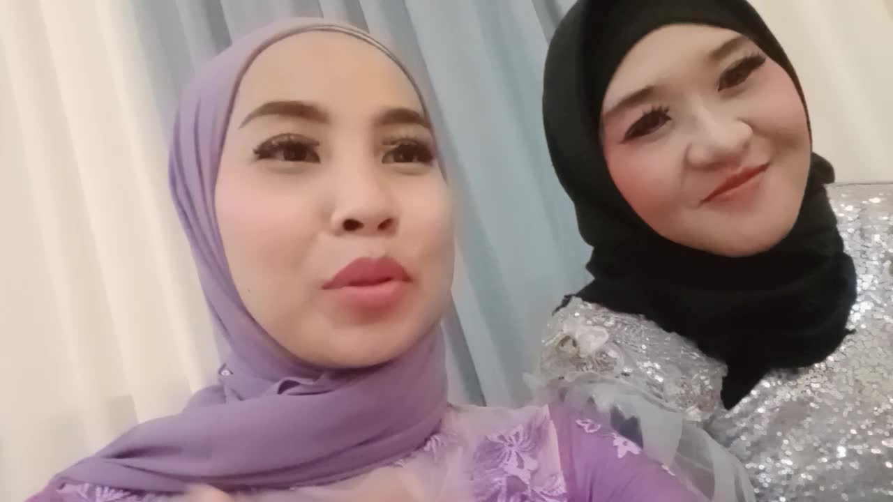 wenty,banyumas.ngevlog itu menyenangkan dan kalau ada musik langsung deh sebel.pasalnya kena klaim