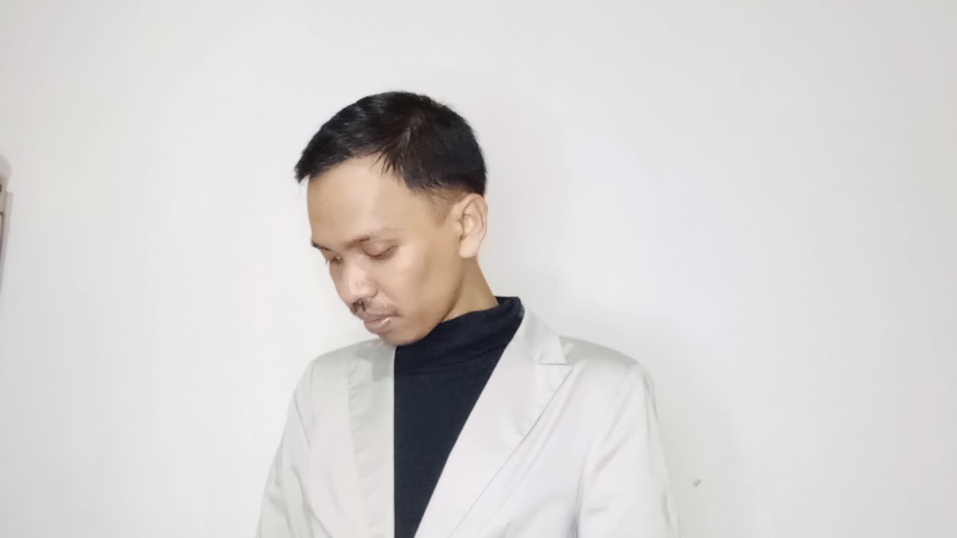 Sejuta Luka - Semoga Rising Star Adalah jalan yang tepat untuk meraih cita dan cinta #OnlineAuditionRisingStarIndonesiaDangdut