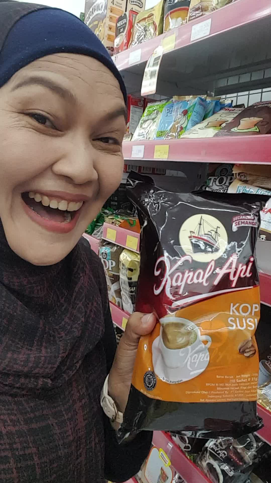 Aty Ginting with Coffee Milk Kapal Api 😁