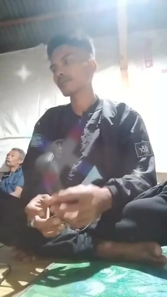 cinta dan airmata semoga bisa jadi penyanyi beneran amin