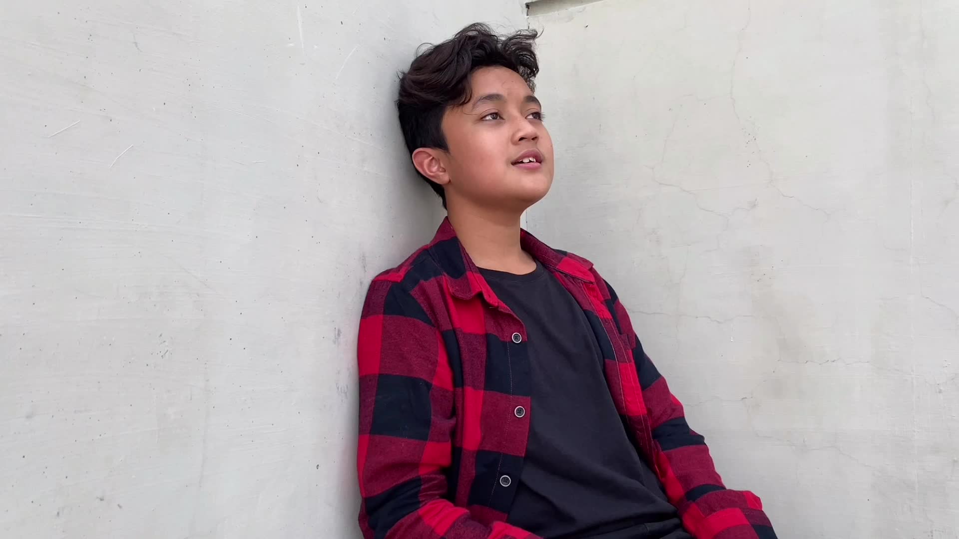 Separuh Aku cover by Gio & Jovelyn.... Suka banget sama lagunya, semoga terhibur dengan nyanyian kami ya