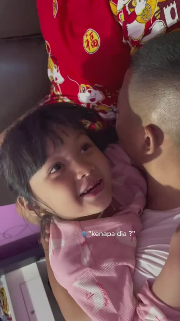 Asep kamu begitu meresahkan