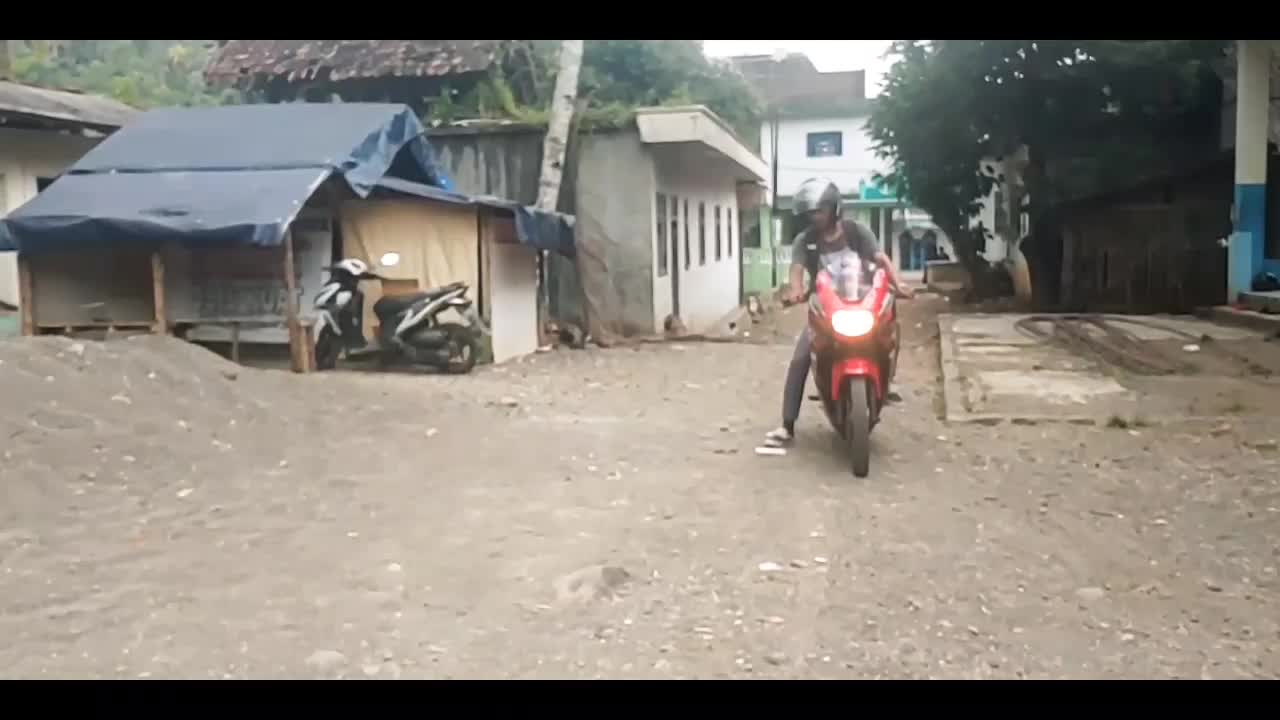 KAMU DAN KENANGAN COVER SIFA AULIA_TASIKMALAYA_YOU TUBE "KABUT BANYU"_#RCTIPlusShowYourTalent