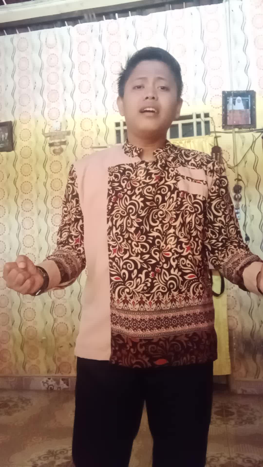 peserta satu satunya yang berasal dari musi rawas yang insya allah bisa menjadi kebangaan kita semua..mohon doanya semoga lolos ,,,amin 