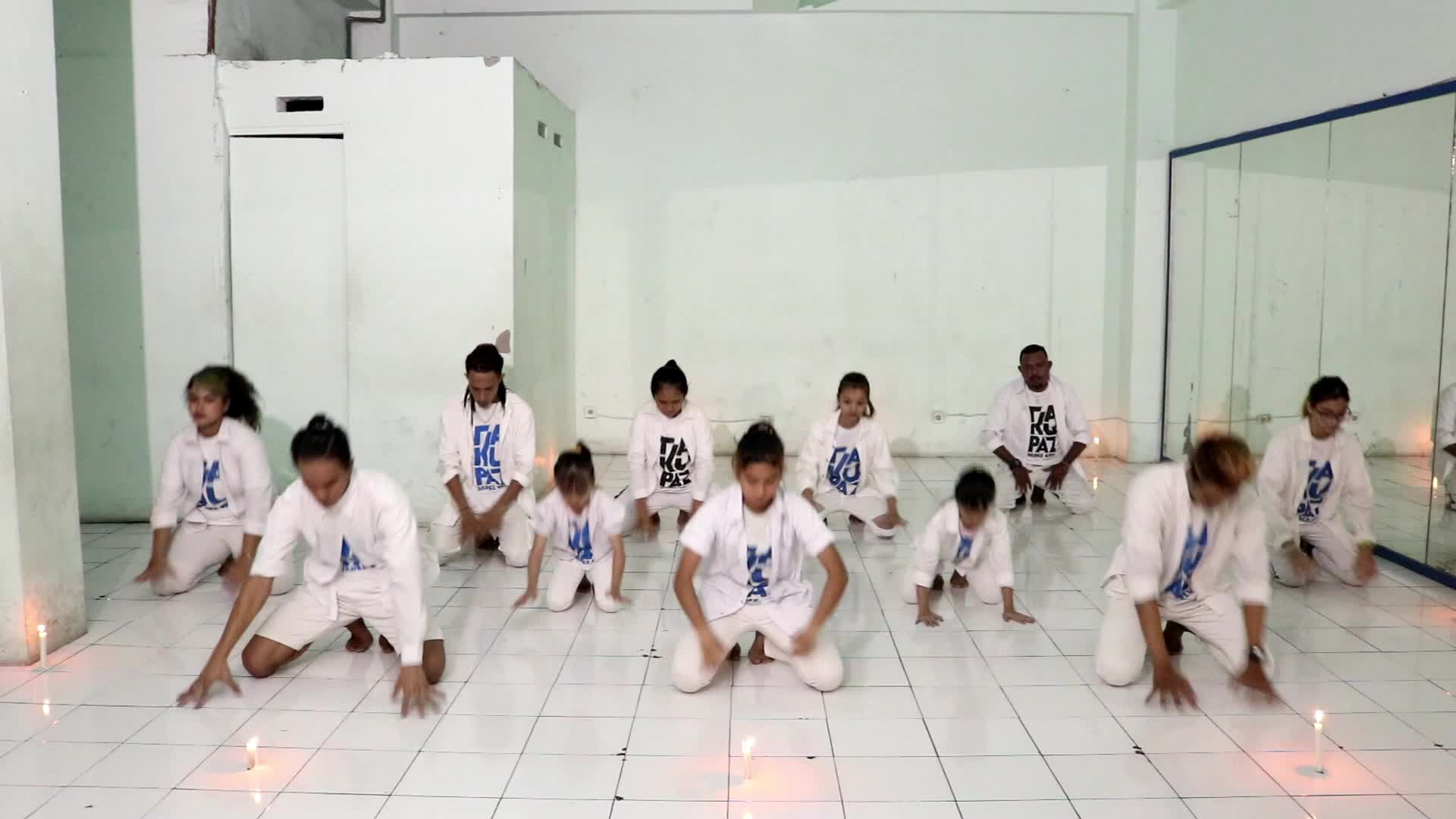 Mungkin Hari Ini Esok atau Nanti by Anneth Dance Cover by TakupazDC Surabaya #rcti+ #hot #grandfinal #showyourtalent