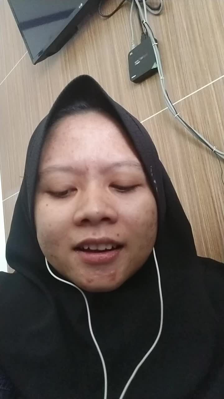bismillahirrahmanirrahim . assalamu'alaikum warahmatullahi wabarokatuh ,haii guys perkenalkan sy nourma Ramadhanty asal dari Tangsel