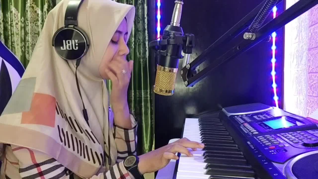 Dita sifa oktavia_29tahun_bogor_indal fajri