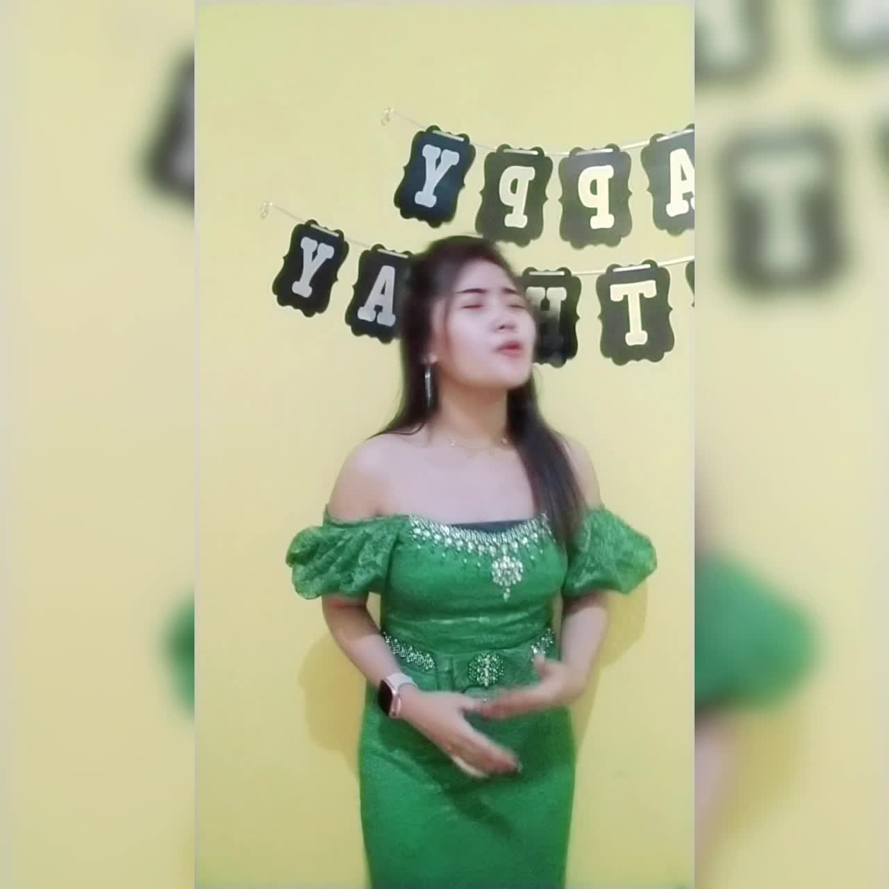 KDI 2021 DEWI RAHAYU UMUR 19 TAHUN ASAL BANDUNG MAJALAYA (KERANDA CINTA)