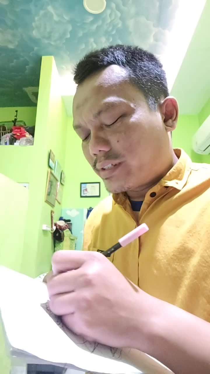 Lagi mikir (NuLis puisi cinta) di buang sayang toLong bantu Love vote foLow share coment thanks for watching
