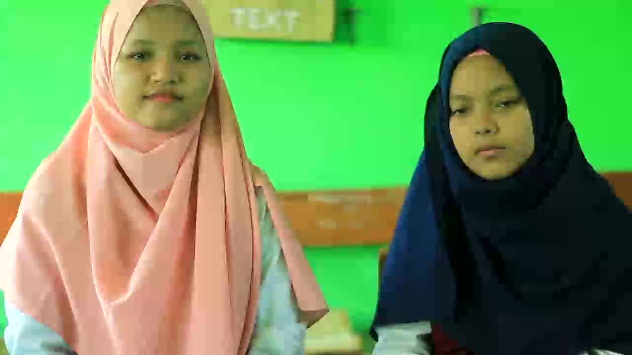 Elvina Dwi Yanti & Vida Habibana Umur 18 & 16 Thn Asal Jombang Judul Maulana #Voiceoframadhangtv