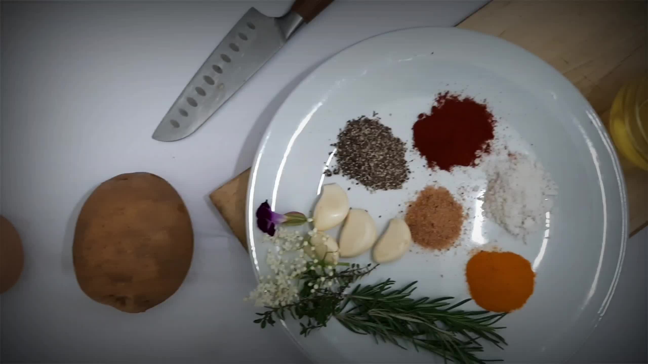 beef sirloin potato souffle with barbeque sauce dengan sedikit taburan rasa cinta #onlineauditionmci8