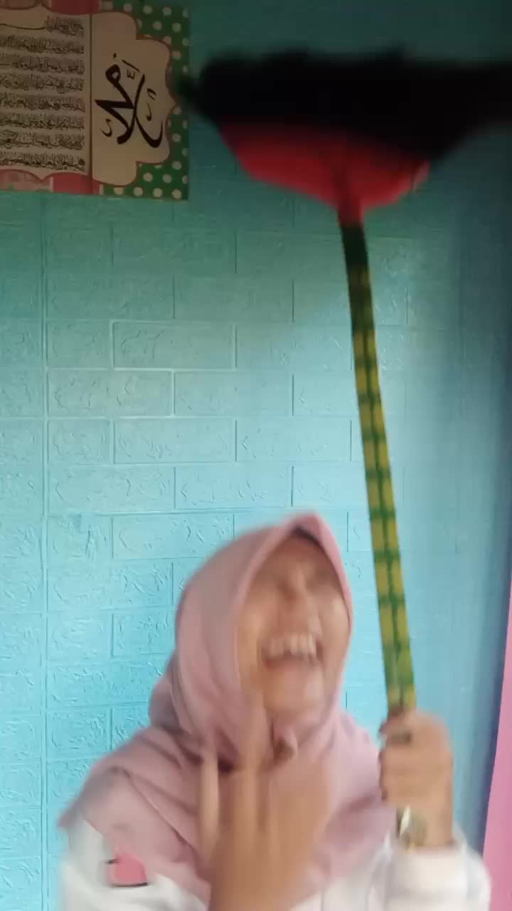 Beda Sifat Beda Tingkah