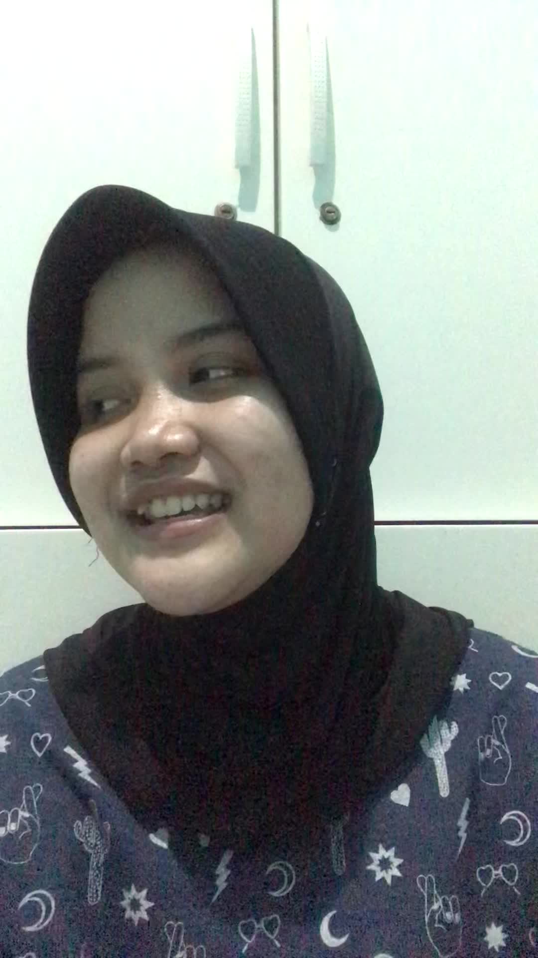 XF2021 SOLO ZAKIATUS SOLIHAH 17THN DEPOK BERPISAH ITU MUDAH -RIZKYFEBIAN