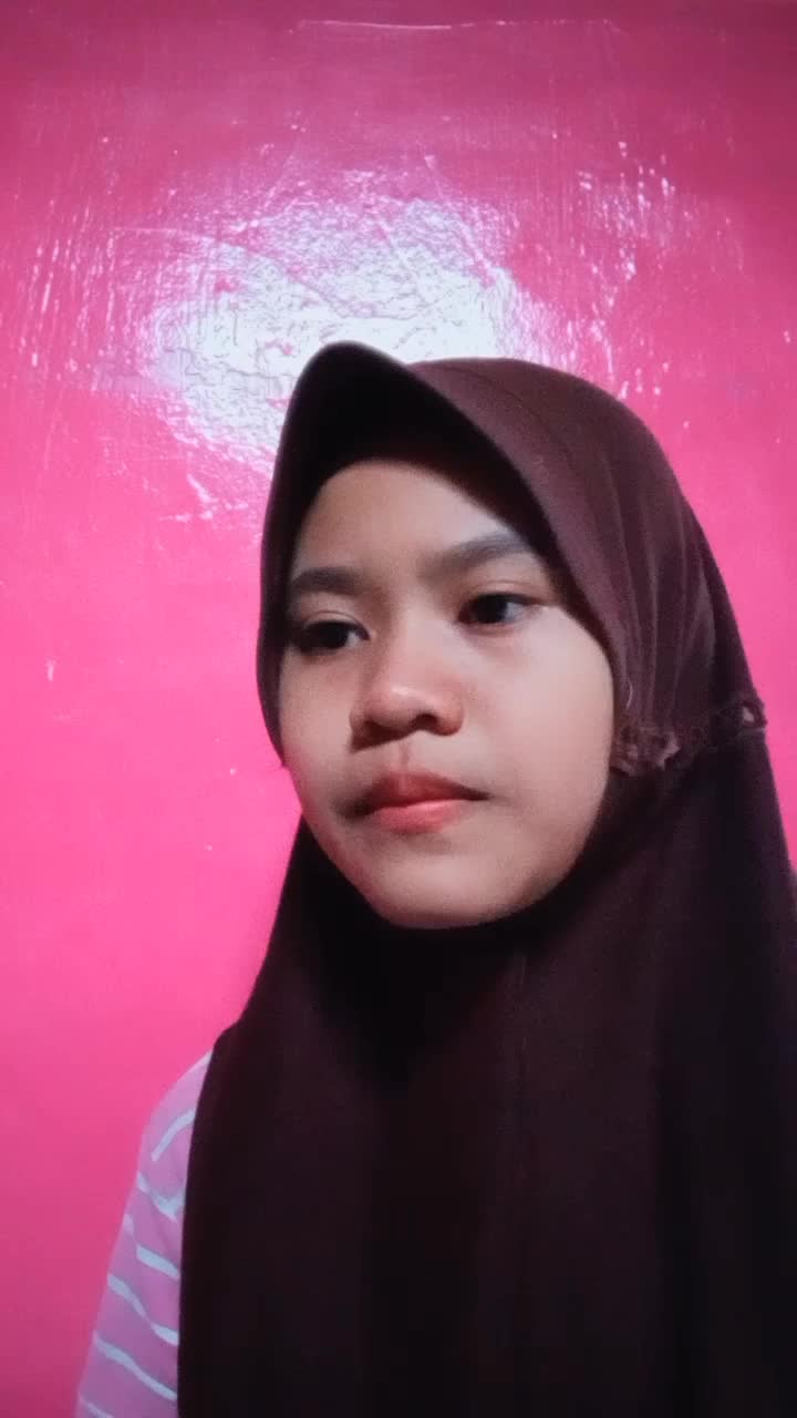 Ferawati garut 22 tahun Love Poem (IU) 
