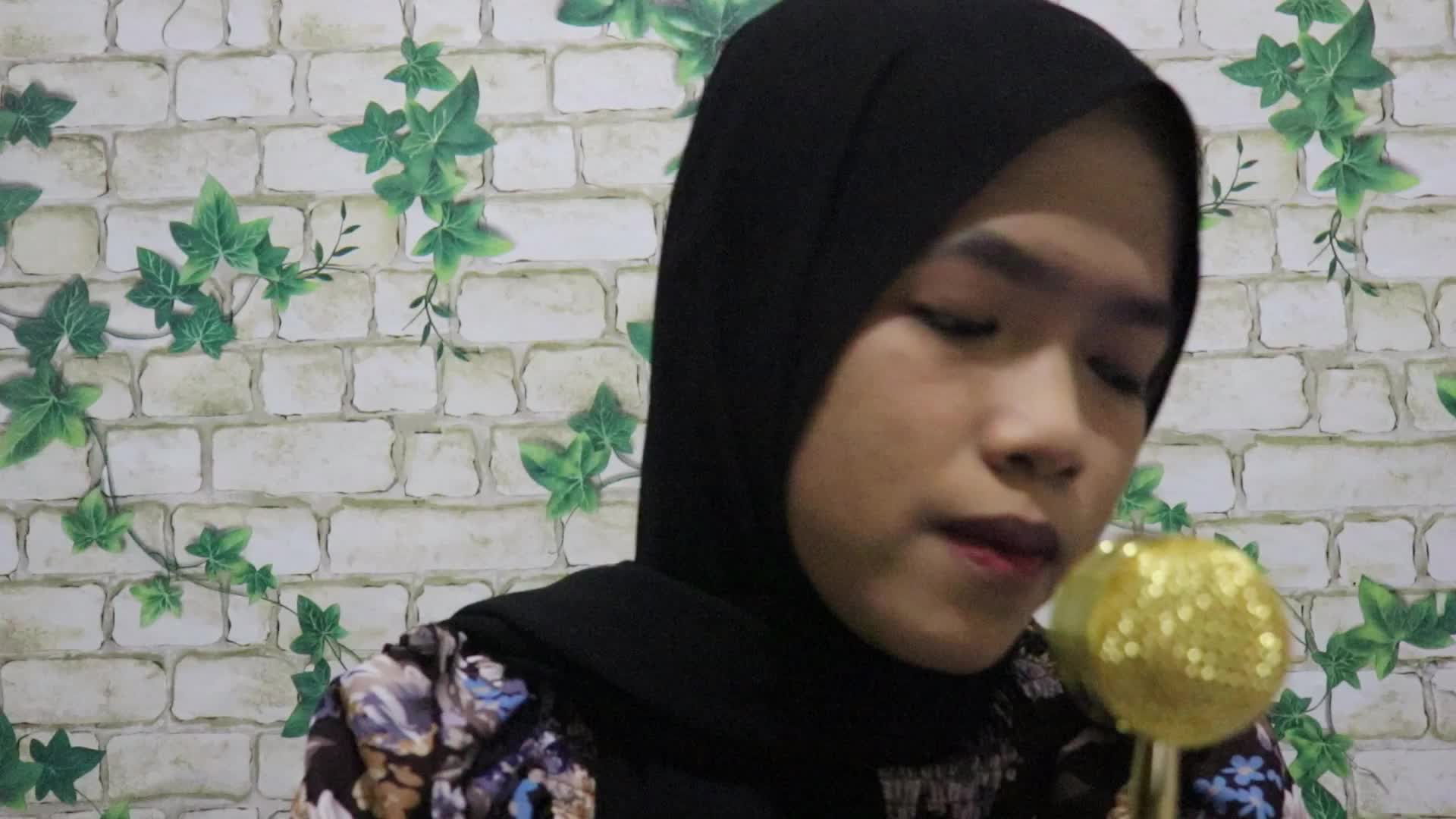 XFI2021 SOLO UNSIYA ZULFA 18 TAHUN SURABAYA JAWA TIMUR MAUDY AYUNDA - KAMU DAN KENANGAN