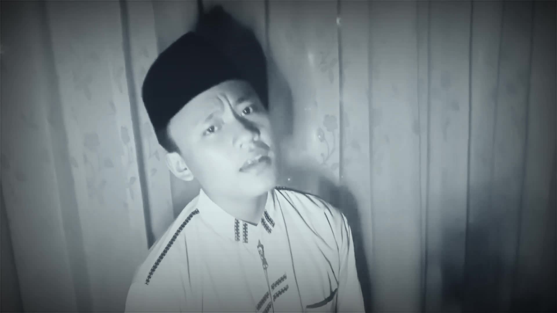 Nama : Fiqih Febriansyah , Umur : 18 , Kota Brebes , Judul lagu : SHOLAWAT ASYGHIL