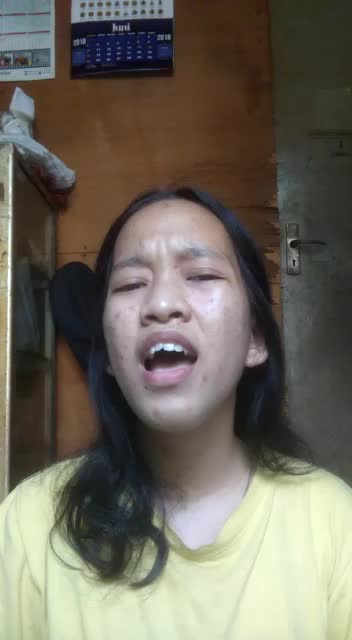 XFI2021 SOLO NAOMI EPIPHANIA HUTASOIT 19 THN TANGERANG BAHASA KALBU