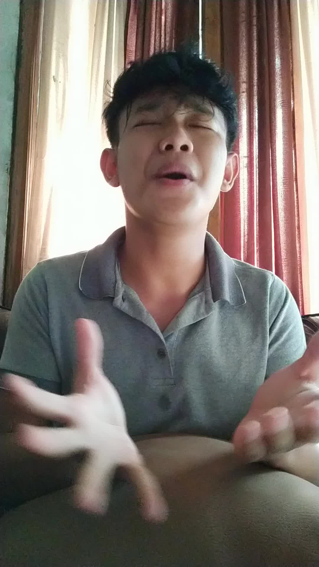 hallo saya ARIEF TRISNANTO asal saya dari kendal umur saya 19thn via watsap 089647458600 #ONLINEAUDITIONRISINGSTARDANGDUTINDONESIA