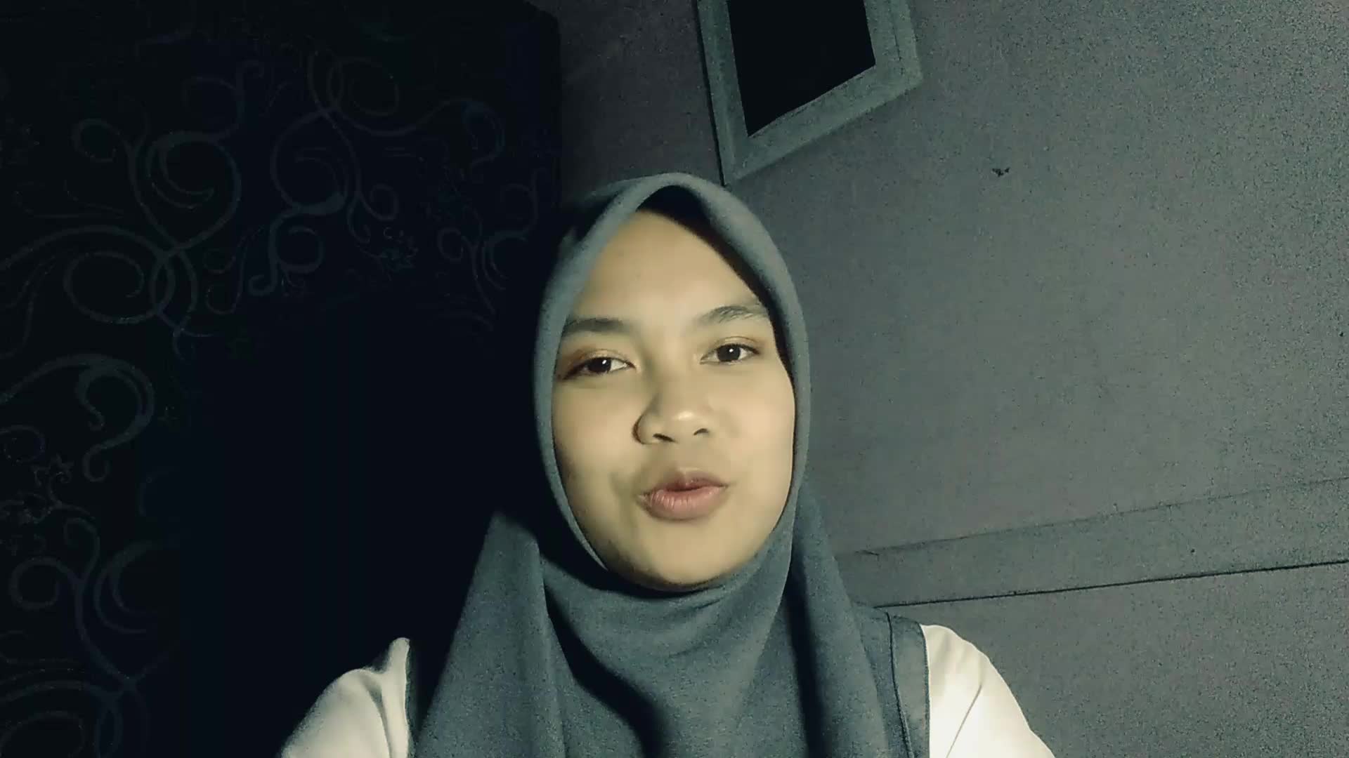 Zulia Rahma_19 tahun_Cianjur_Ya Habibal Qolbi