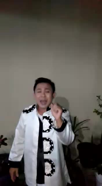 Reno Vanka_Cirebon_30 tahun_ Gulali