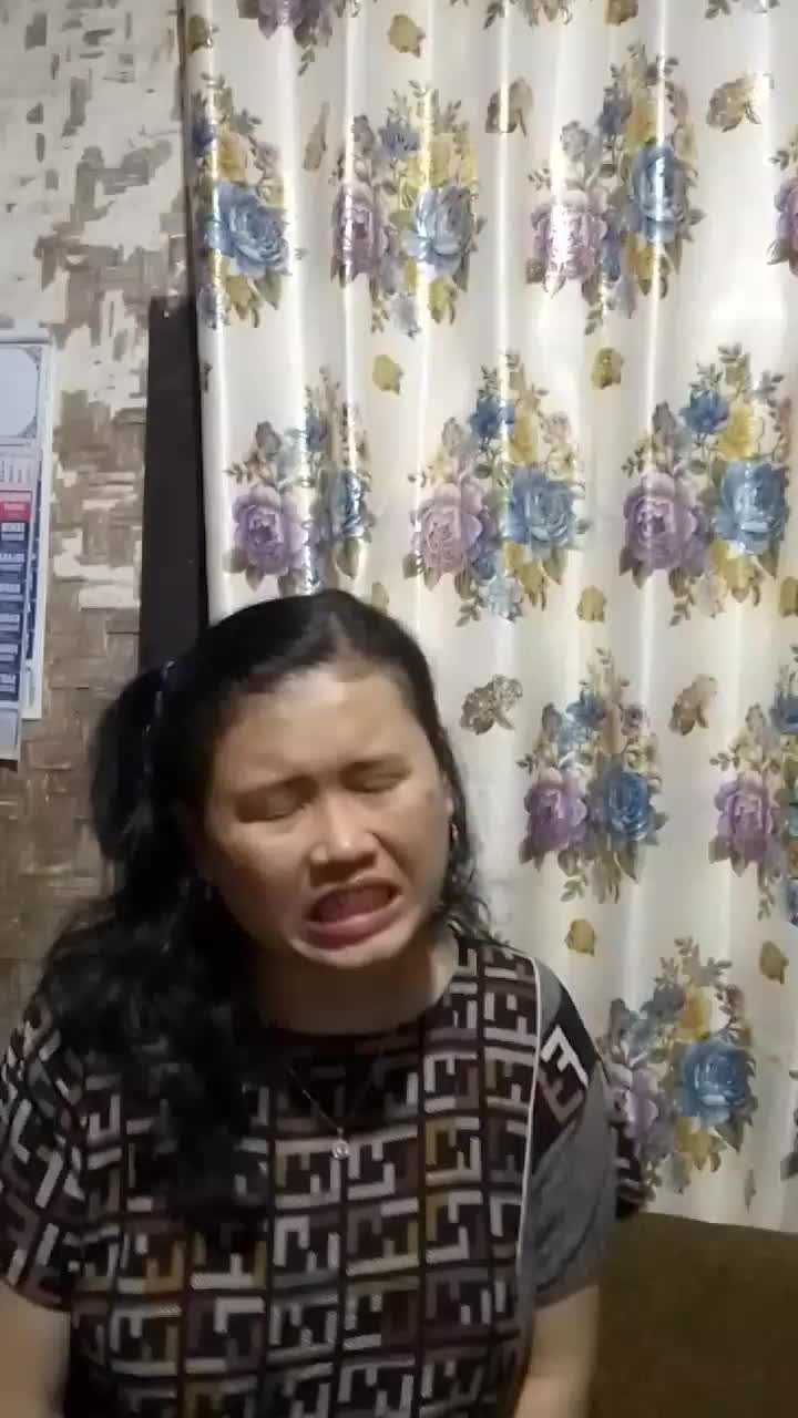 kamu gak usah kegeeran iya kamu