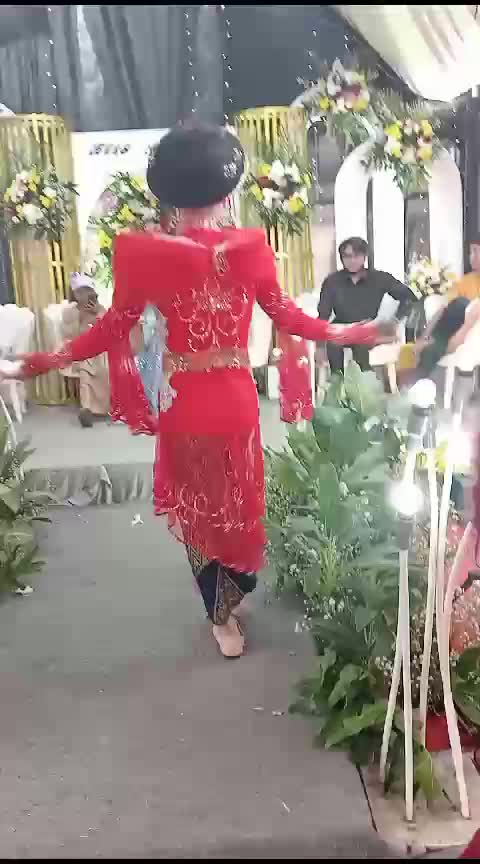 hiburan dan komedi