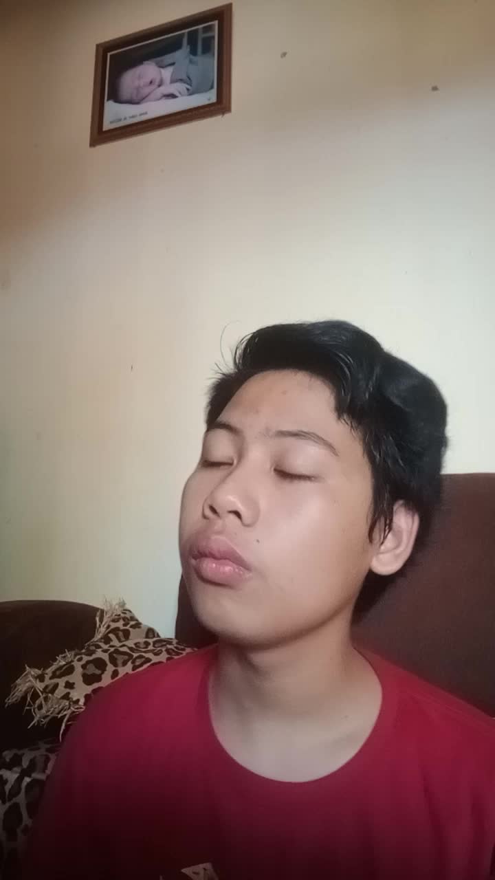 Assalamualaikum Wr.Wb. Saya bermotivasi untuk mengangkat derajat ke2 orang tua saya dan memperbaiki nasib keluarga #Voiceoframadhangtv
