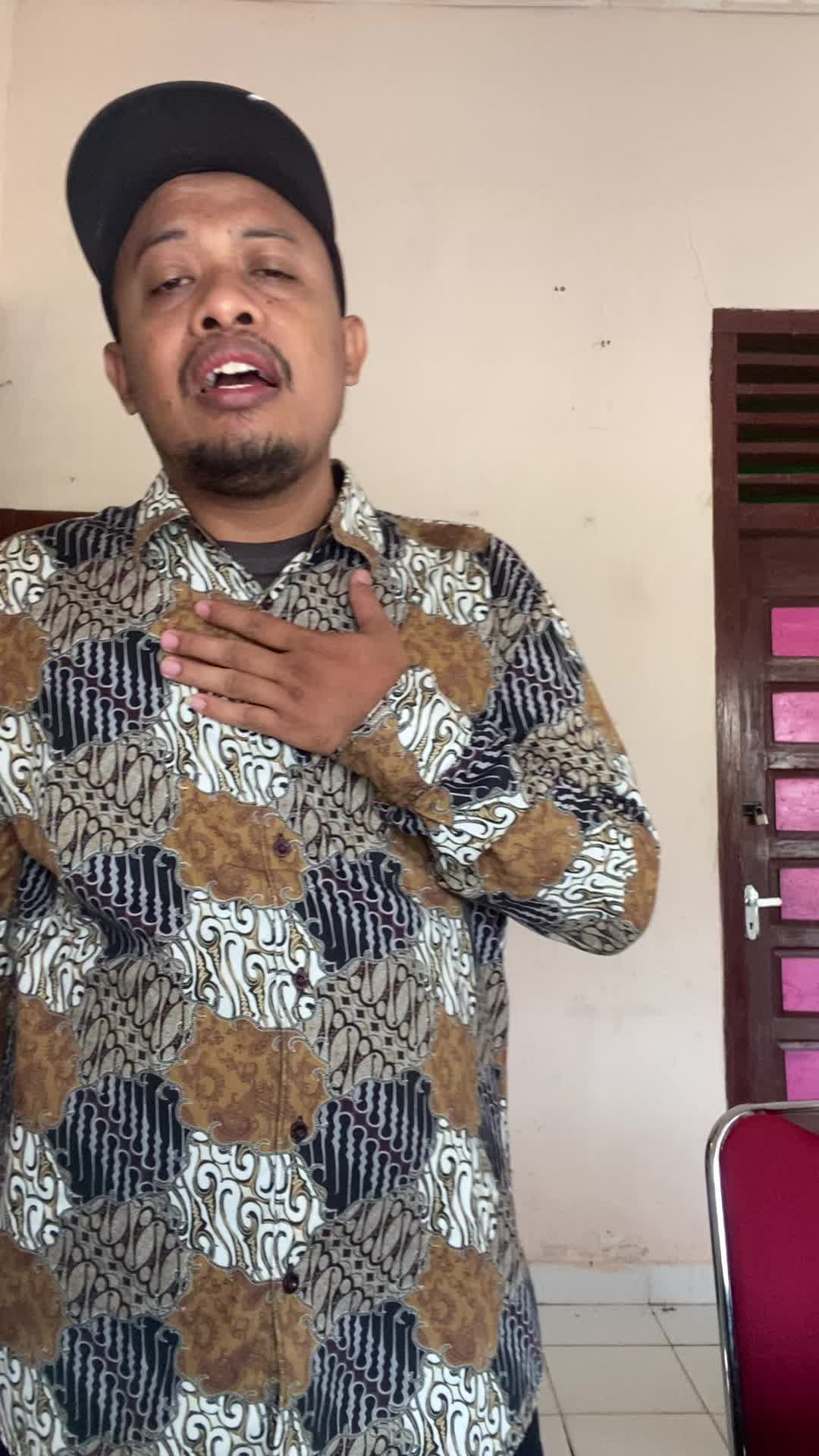TheSingingBeeIndonesia_AMIRUDIN_35Tahun_Menyanyi_CINTADANDILEMA#AudisiOnlineTheSingingBeeIndonesia