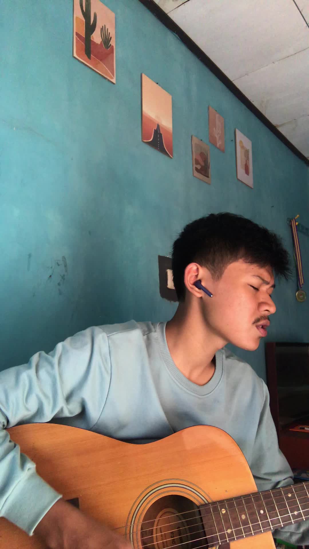 Jangan rubah takdirku (Andmesh kamaleng) cover by Muhamad irfan hidayat. 