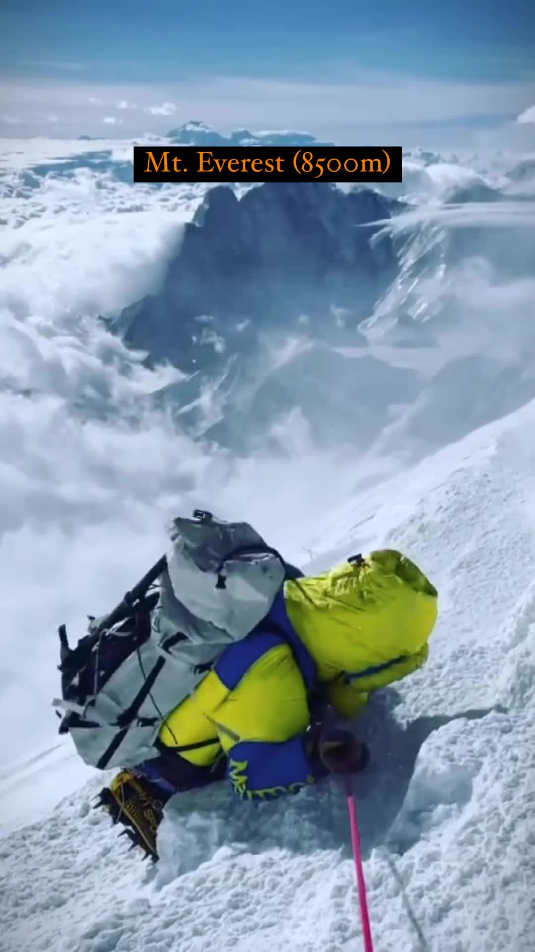 naik gunung Everest