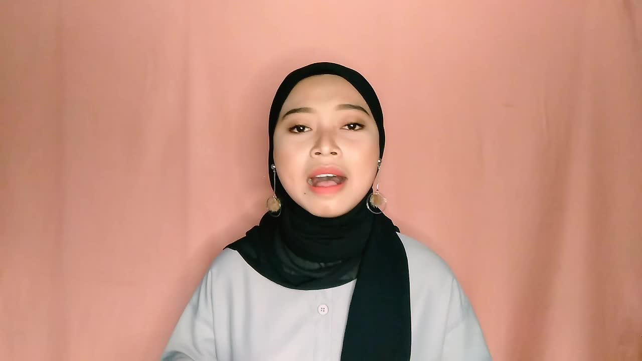 Ramadhan sebentar lagi!!! Bismillah "Nama : Imelda Firdausi Nuzula, Judul Lagu : HUWANNUR,  Umur : 21 tahun, Asal kota : Malang"