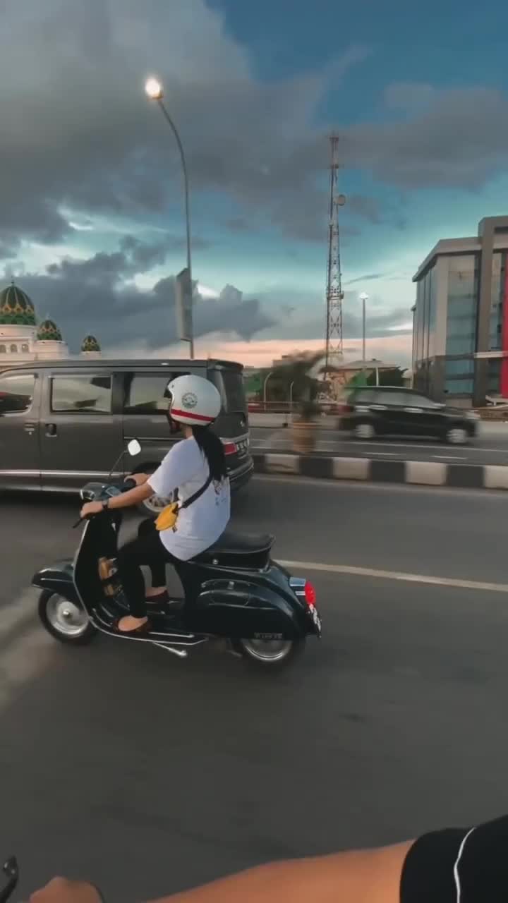 mendung tak berarti hujan