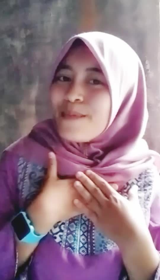Dianiti Karisma(23 Tahun), Purworejo Jawa Tengah, Wiraswasta. Bismillah Kun Fayakun #OnlineAuditionRisingStarIndonesiaDangdut