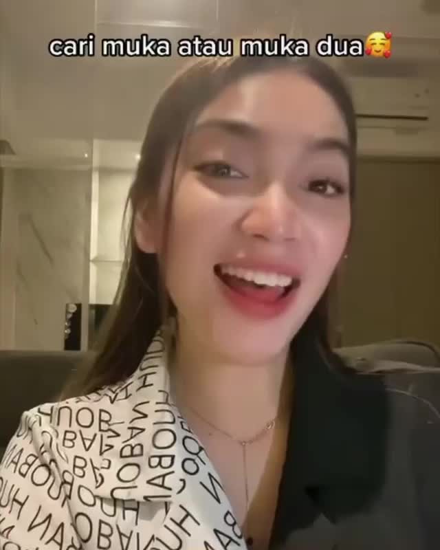 Jadilah penjilatttt