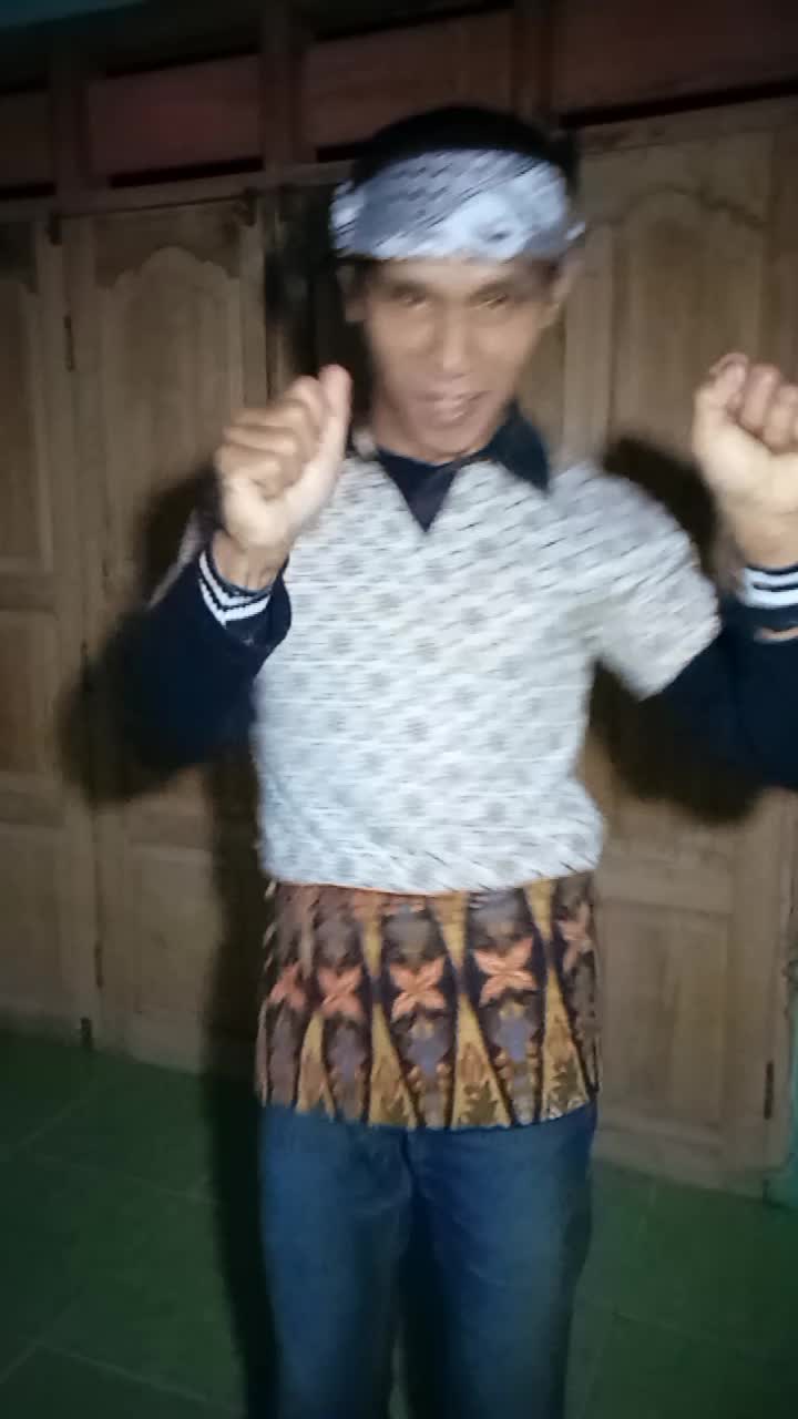asyiknya koreografi mars perindo#andi jayadiyono. 