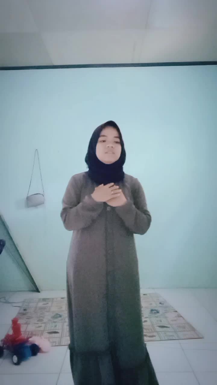 Assalamualaikum,perkenalkan nama saya Aulia Nurani Umur 17 thn,asal dari Purwakarta Jawa barat:)#voiceoframadangtv bismillah