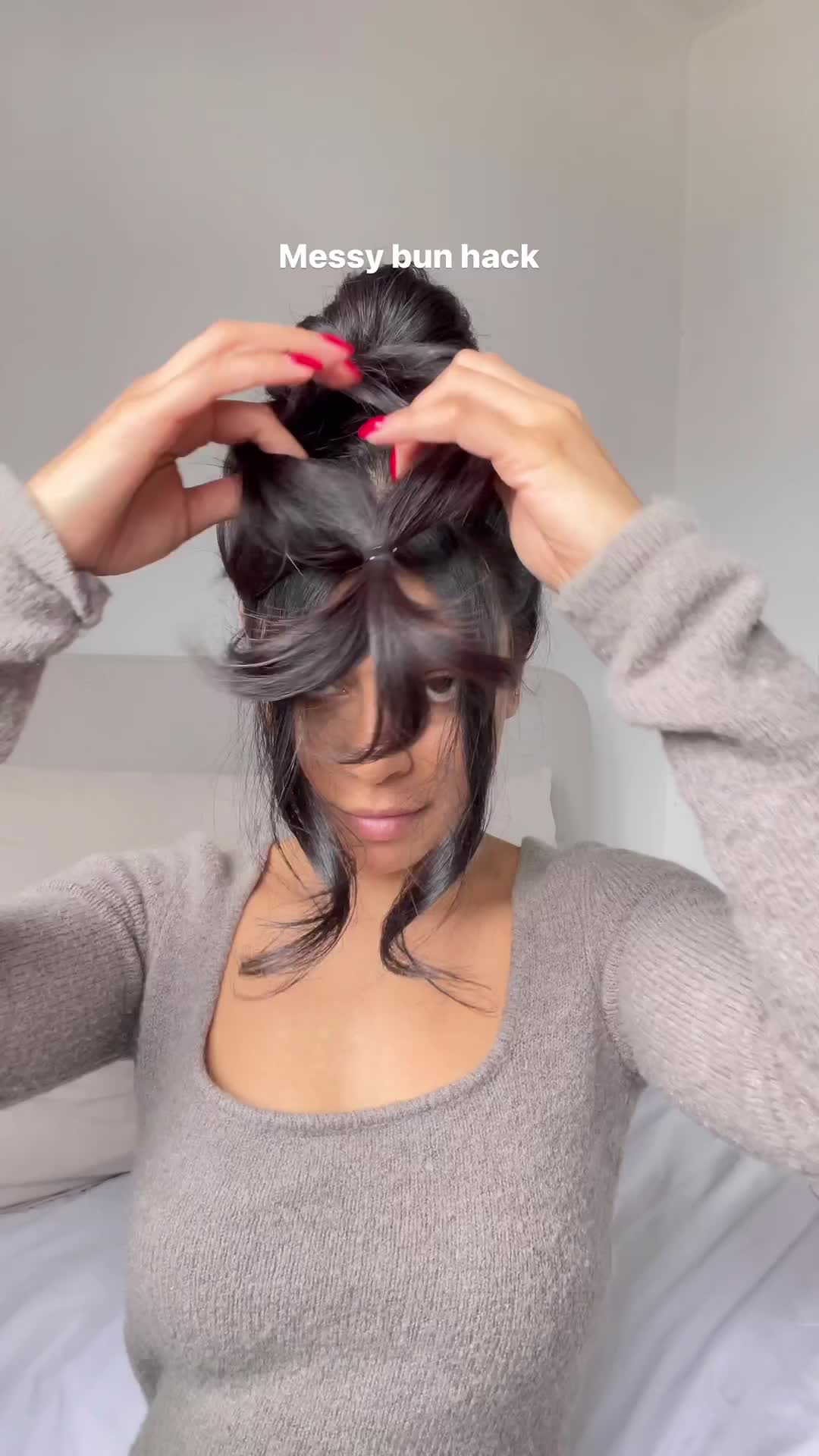 hacks bikin messy bun lebih gampang