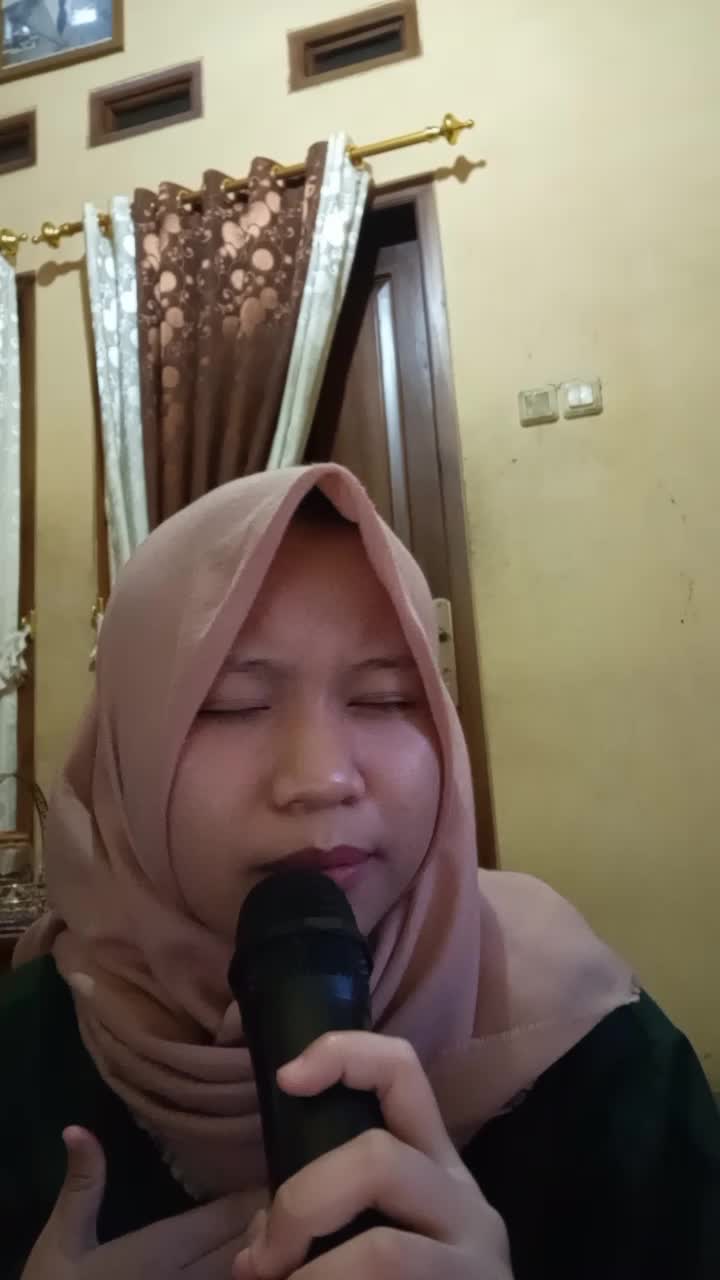 KDI 2021 Nama Anis Fakul asal Sumedang Umur 19 tahun Judul Lemah teles #OnlineAuditionKDI2021
