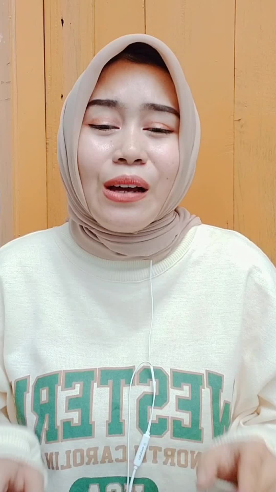 XFI2021 MELISA SAPUTRI TANGERANG 20TH VINA-CINTA & ROSSA-TERLALU CINTA