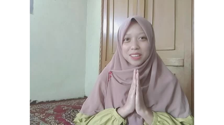Nama : Sri Wahyuni 
Nama panggilan : Deudeu
Usia : 26 tahun
Dari : Sukabumi
ANTASSALAM #voiceoframadangtv